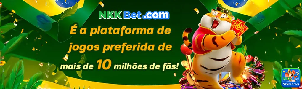 Jogador aproveitando promoções em cassino online